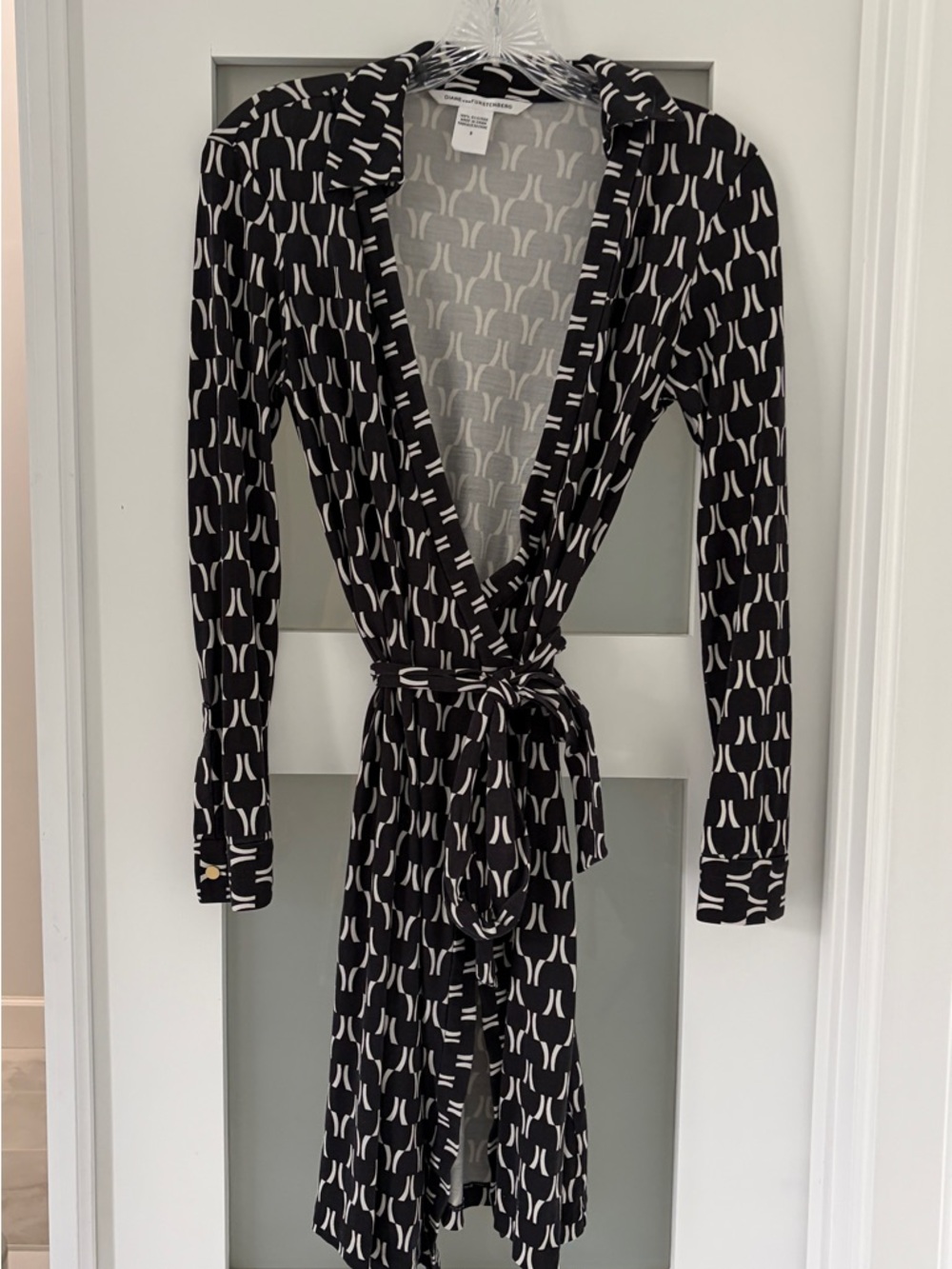 Diane Von Furstenberg Black and White Printed Wrap Midi Dress